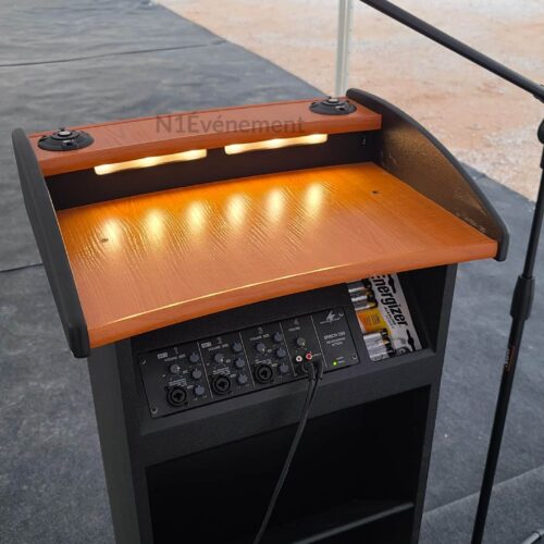 Alternative view of Location Pupitre sonorisé en bois