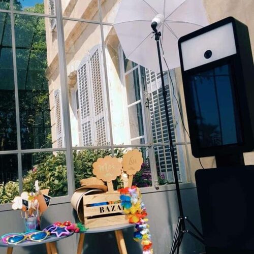 Alternative view of Location Borne à selfie