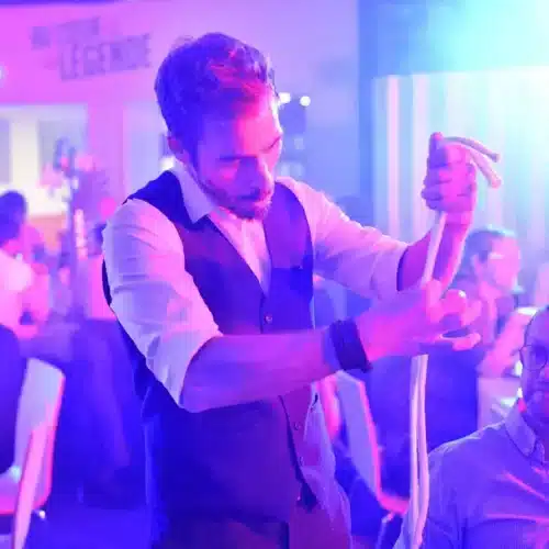 Alternative view of Magicien et Mentaliste pour événement