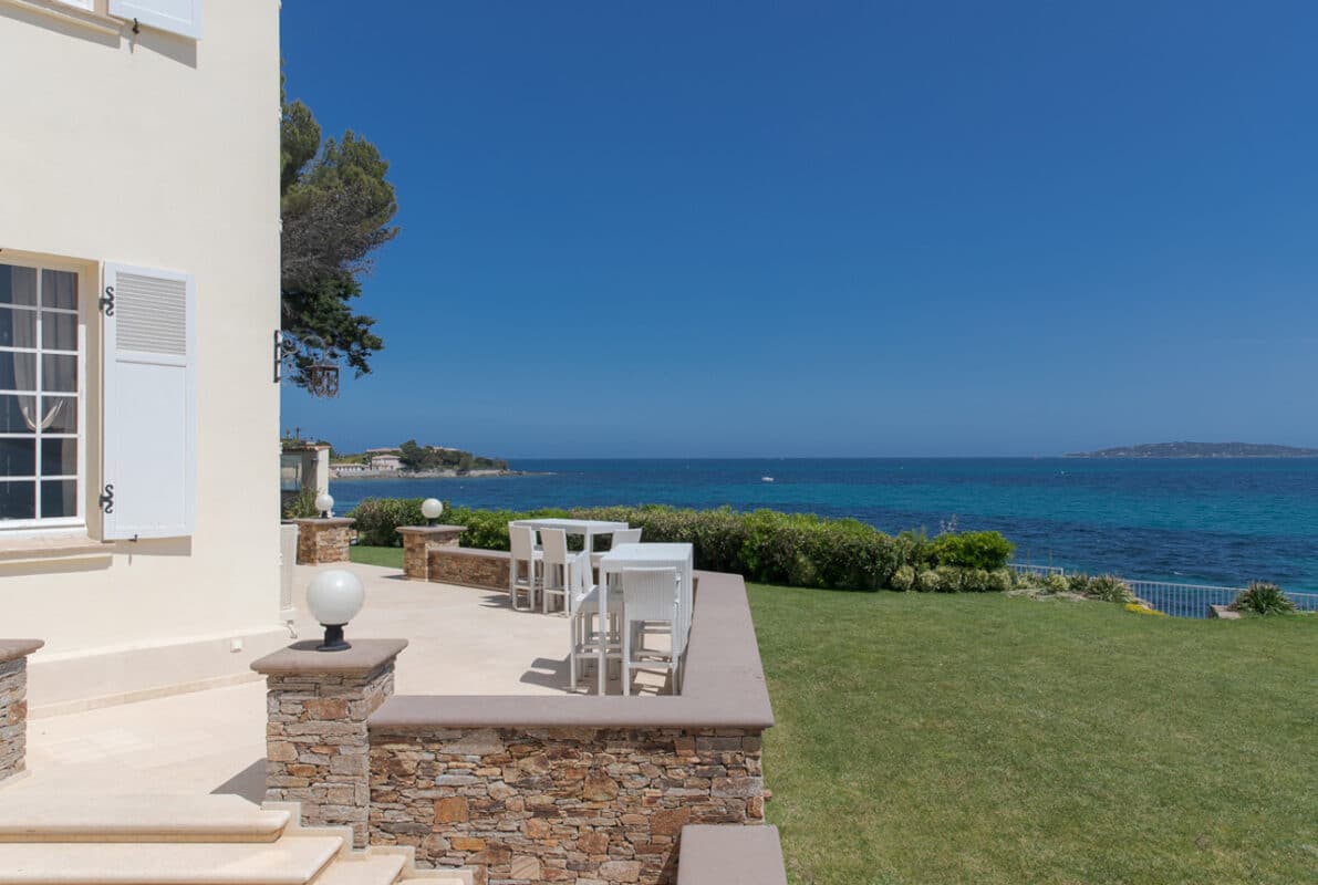 Villa Pointe Alègre – Location villa de luxe avec vue mer | N1 Événement - N1 Événement